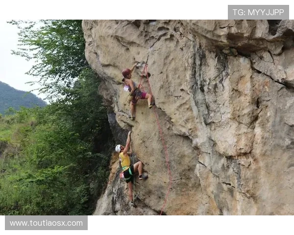 南京攀岩队在极限运动嘉年华中以58分稳居积分榜首位