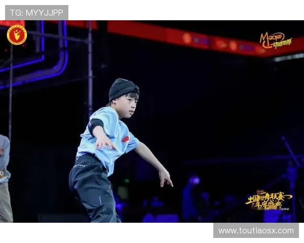 武汉街舞队在全国街舞比赛中荣获第八名的精彩表现与经验分享