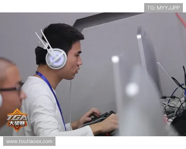 北京与辽宁激战正酣文字直播全程回顾精彩瞬间与赛场动态尽在其中