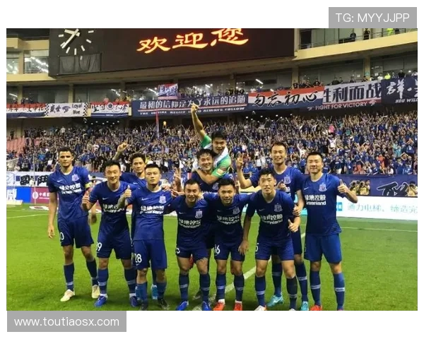 申花与卓尔首发阵容解析双方战术布局与球员表现展望