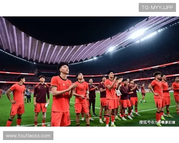 贝尔谢与斯拉维的精彩对决分析及战术探讨