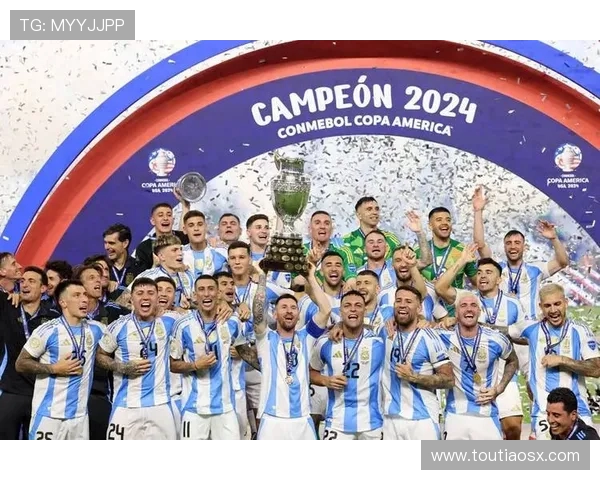 迪巴拉的崛起与挑战:从阿根廷天才到欧洲足球的明星之路