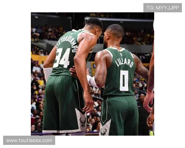 雄鹿与猛龙半场广告精彩回顾与品牌合作亮点分析