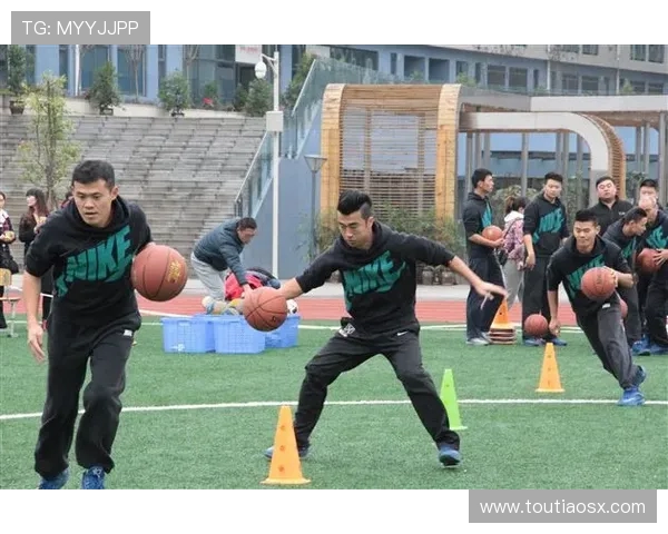 飞盘焦点：深入分析杭州飞盘队员的个人能力与团队协作技巧