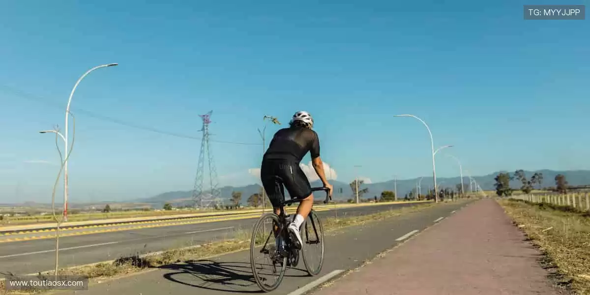 从赛场到屏幕，用热爱连接世界！🌐❤️